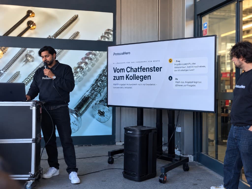 Steven Pakasathanan presenting “From chat window to colleague” – AI solutions for the trades